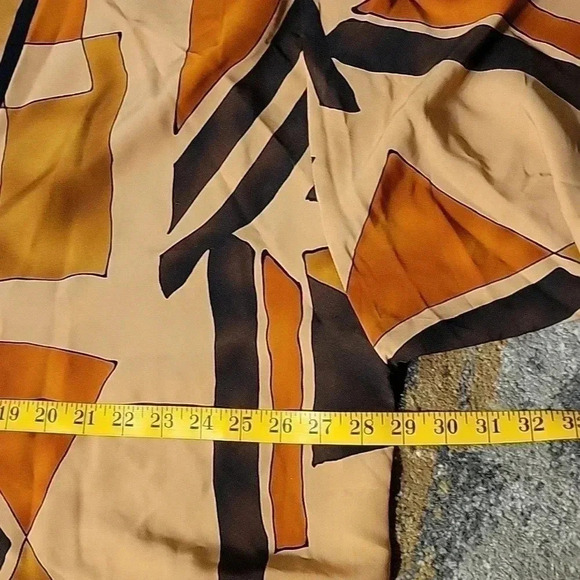 Earthtone Prints Wrap Blouse 2X - Picture 6 of 8